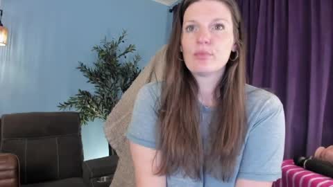 Kelly online show from April 2026 12:06:01 PM