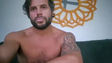 Snapshot of pete_le_meat chatting on July 2026 08:26:02 PM pete_le_meat online show from July 2026 08:26:02 PM