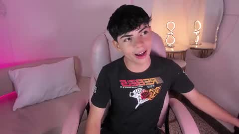 Peter online show from September 2025 07:39:02 PM