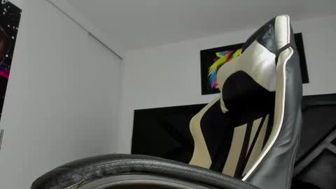 PeterColeman online show from April 2026 11:51:02 PM