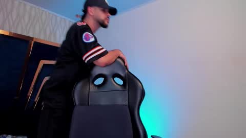 PETES EVANS new account online show from December 2025 11:35:02 PM