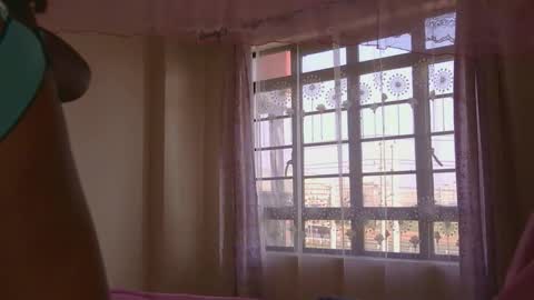 petite_beroh online show from March 2026 05:35:01 AM