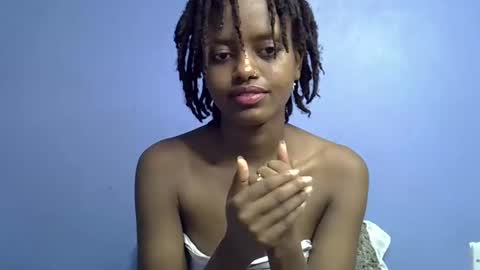 petite_star2 online show from February 2026 06:26:01 AM