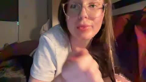 Petite Becky online show from June 2026 12:47:02 PM