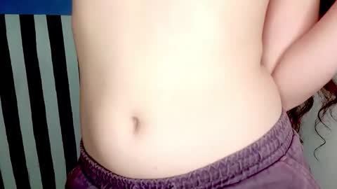 danna online show from April 2026 04:34:01 AM