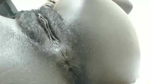 Snapshot of petiteme1 chatting on October 2025 10:54:02 PM petiteme1 online show from October 2025 10:54:02 PM