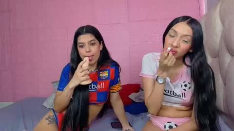 Snapshot of petitestrawberry18 chatting on January 2026 05:04:02 PM Tip us ask our names online show from January 2026 05:04:02 PM