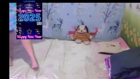 Snapshot of pettygirl69 chatting on December 2025 11:45:01 PM pettygirl69 online show from December 2025 11:45:01 PM