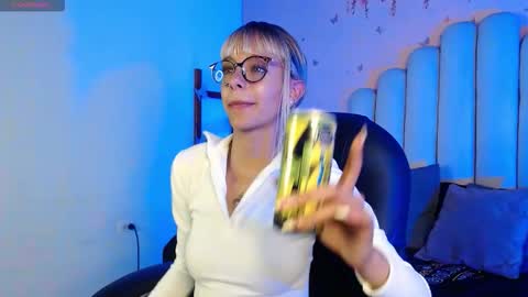 Snapshot of peyton_gh chatting on September 2025 04:47:01 AM Peyton online show from September 2025 04:47:01 AM