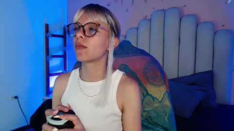 Snapshot of peyton_gh chatting on September 2025 03:30:02 AM Peyton online show from September 2025 03:30:02 AM