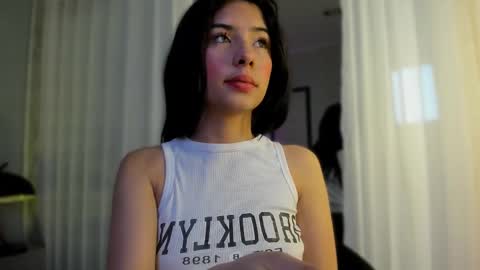 peytonn_monroe online show from October 2025 08:35:01 PM