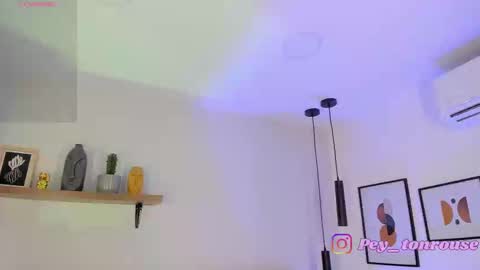 Peyton Rosse online show from October 2025 12:37:01 PM