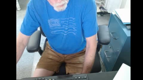 Snapshot of pg19531107 chatting on April 2026 01:49:02 PM Paul online show from April 2026 01:49:02 PM