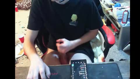 phantm420__ online show from September 2025 11:08:02 PM