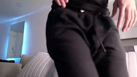 phantom_bigger1 online show from January 2026 02:00:01 PM