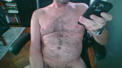 Snapshot of philly41190 chatting on November 2025 03:34:01 PM philly41190 online show from November 2025 03:34:01 PM