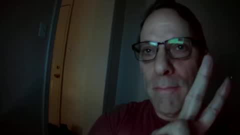 Snapshot of philochi69 chatting on November 2025 07:40:01 AM PhiloChi69 online show from November 2025 07:40:01 AM