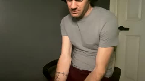 Phiner G Ross online show from October 2025 07:17:02 AM