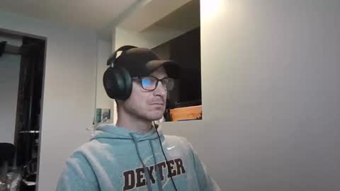 phnxrisen7811 online show from April 2026 08:55:01 PM