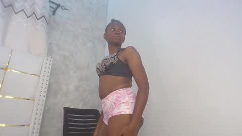 phoebe online show from February 2026 06:22:01 AM