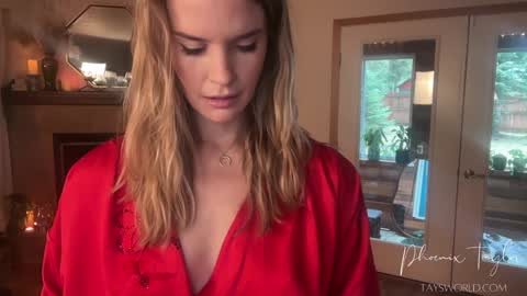 Snapshot of phoenix_taylor chatting on February 2026 09:11:02 PM PHOENIX TAYLOR online show from February 2026 09:11:02 PM