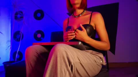    Special Couple Show - WELCOME TO XMAS   5 and 6 December  - 2 at 8 pm COL hour online show from October 2025 03:07:01 AM