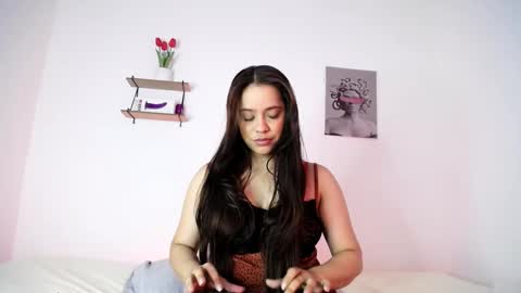 piagelvez_ online show from October 2025 03:32:01 PM