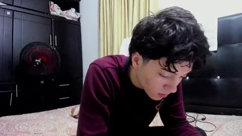 Snapshot of picaszomilos350 chatting on February 2026 06:18:02 AM picaszomilos350 online show from February 2026 06:18:02 AM