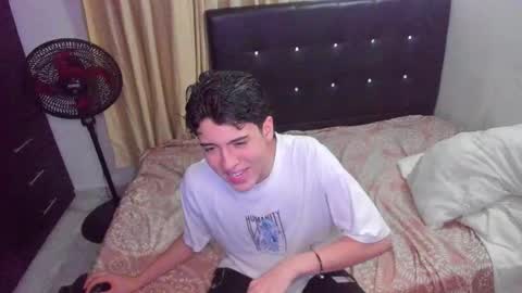 Snapshot of picaszomilos350 chatting on February 2026 05:13:02 AM picaszomilos350 online show from February 2026 05:13:02 AM