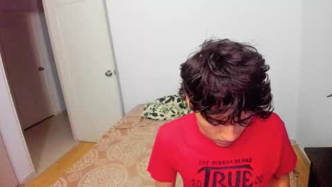 Snapshot of picaszomilos350 chatting on March 2026 05:26:02 AM picaszomilos350 online show from March 2026 05:26:02 AM