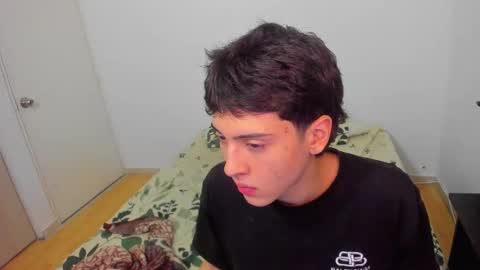 Snapshot of picaszomilos350 chatting on March 2026 11:15:02 AM picaszomilos350 online show from March 2026 11:15:02 AM