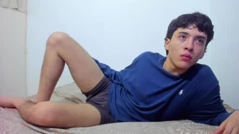 Snapshot of picaszomilos350 chatting on March 2026 10:15:02 AM picaszomilos350 online show from March 2026 10:15:02 AM