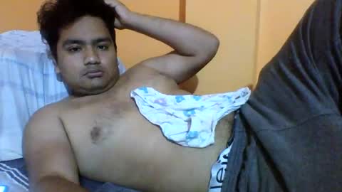 Snapshot of pichulonrenzo chatting on December 2024 06:29:01 AM PICHULAMOJADA online show from December 2024 06:29:01 AM