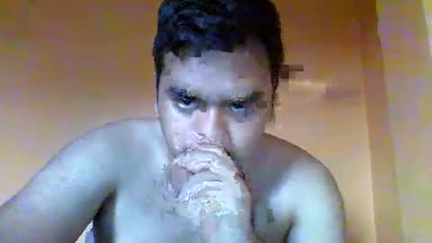 Snapshot of pichulonrenzo chatting on January 2025 09:29:02 PM PICHULAMOJADA online show from January 2025 09:29:02 PM