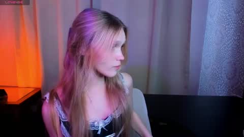 Snapshot of pickanicole chatting on June 2026 09:52:01 AM Adeline online show from June 2026 09:52:01 AM