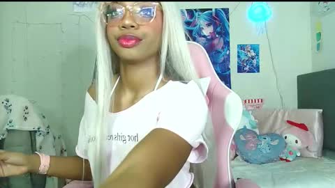 Snapshot of pidgiepoyo chatting on February 2026 01:00:02 PM Choco online show from February 2026 01:00:02 PM