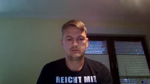 piercingsxxx online show from September 2025 05:40:01 AM