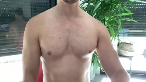 pierre81000 online show from November 2025 12:15:01 PM