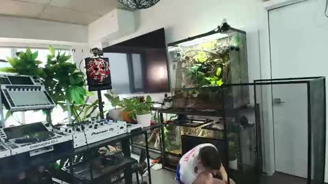 Snapshot of pierrefitch chatting on January 2026 05:37:01 PM Pierre Fitch online show from January 2026 05:37:01 PM