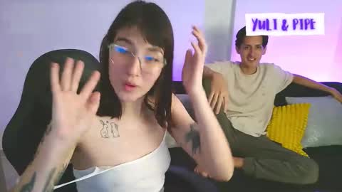 GAMER COUPLE online show from January 2026 02:37:02 AM