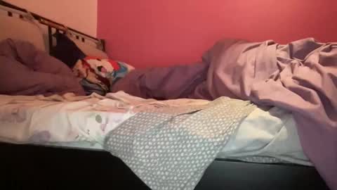 Pikafounes online show from February 2026 01:32:01 AM