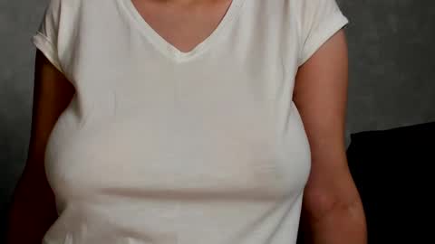 PikaNikaAh online show from December 2024 10:25:02 PM