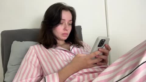 Trisha     online show from January 2025 03:17:02 PM