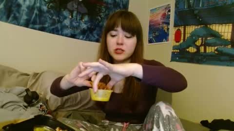 Snapshot of pillogoddess chatting on February 2025 06:34:02 AM PilloGoddess online show from February 2025 06:34:02 AM