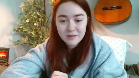 Snapshot of pillogoddess chatting on November 2025 07:19:01 AM PilloGoddess online show from November 2025 07:19:01 AM