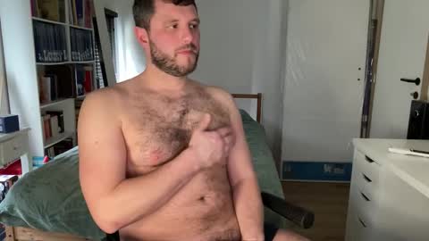 pilou online show from March 2026 12:08:01 PM