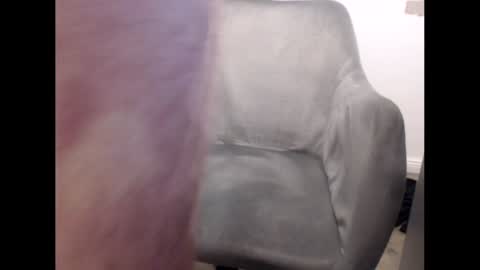 Snapshot of pimmel10 chatting on January 2025 04:46:02 PM pimmel10 online show from January 2025 04:46:02 PM