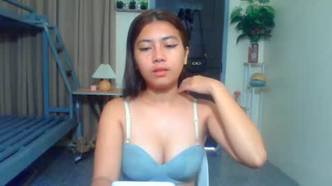 pinay_aangel online show from June 2026 12:19:01 AM
