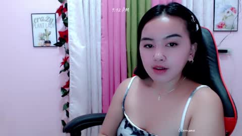 Snapshot of pinay_nica chatting on December 2024 01:12:02 PM pinay_nica online show from December 2024 01:12:02 PM