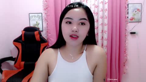 Snapshot of pinay_nica chatting on January 2025 04:15:01 AM pinay_nica online show from January 2025 04:15:01 AM